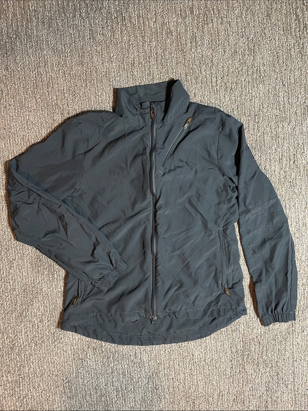 Puma Women's Black Lightweight Zip-Up Shirt Jacket